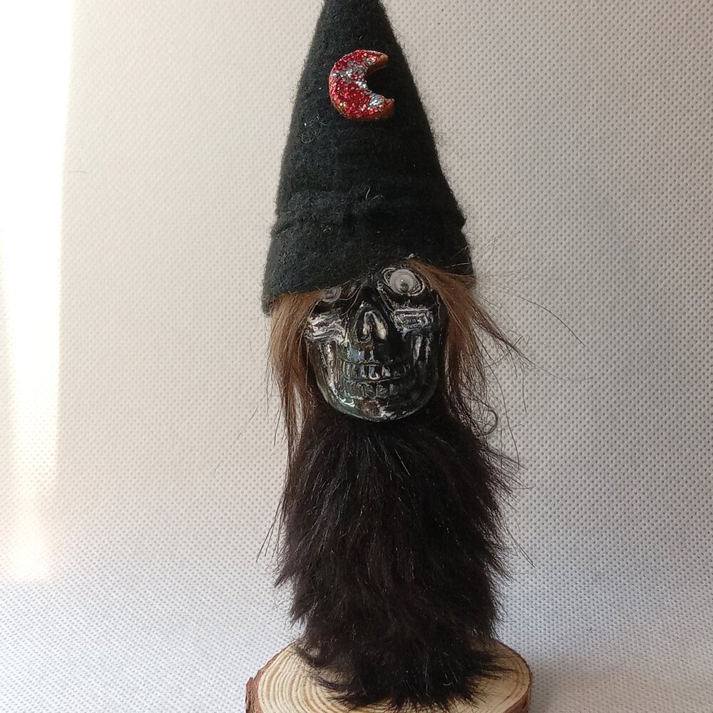 Creepy Weird Horror Decor, Handmade Skull Wizard Figure